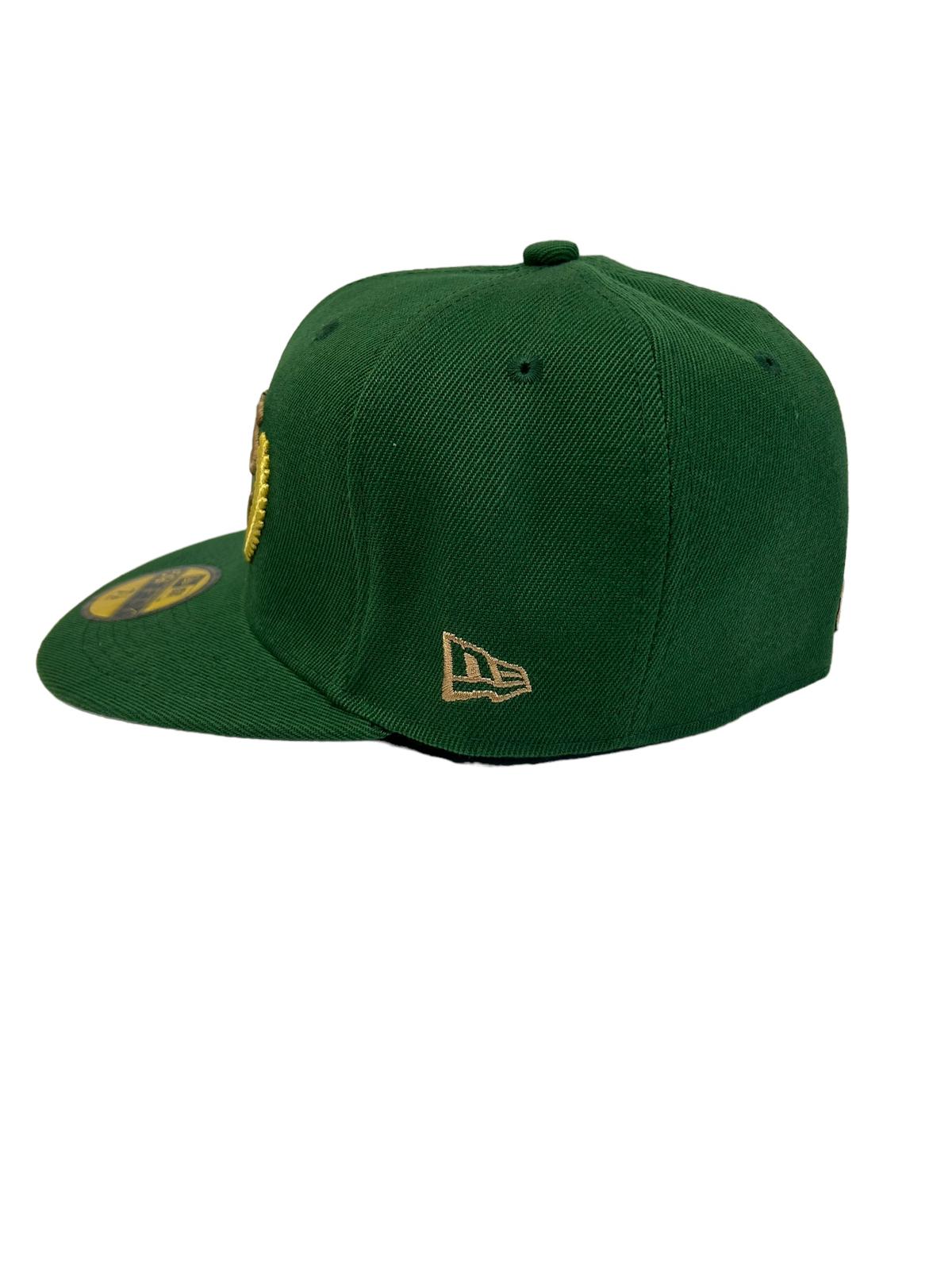 Original Men's Oakland Athletics New Era Green Cooperstown Collection Sure Shot Captain Cap, Fitted Hat