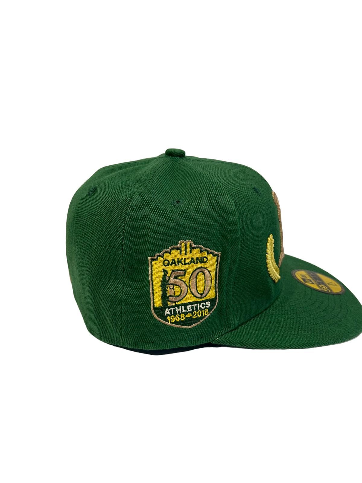 Original Men's Oakland Athletics New Era Green Cooperstown Collection Sure Shot Captain Cap, Fitted Hat